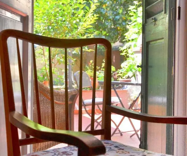 Bed & Breakfast I Due Leoni *