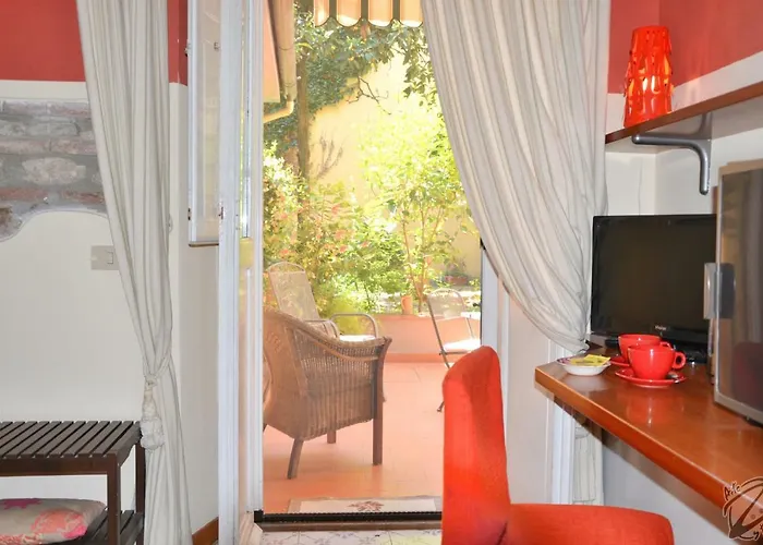 I Due Leoni Florence